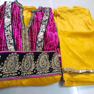 Designer Anarkali Suit Set With Dupatta