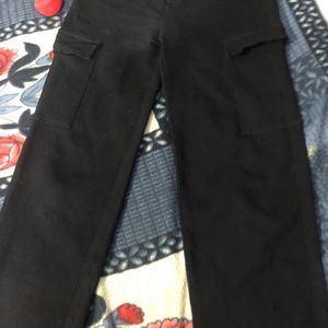 BLACK CARGO DENIM