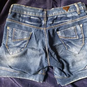 Women Short jean pant