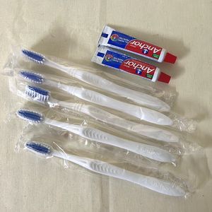 Toothbrush & Toothpaste Set