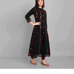 Anarkali Kurta And Dupatta By Pakiza Brand.