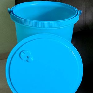 Blue Tupperware Water Dispenser 14.5 Ltrs