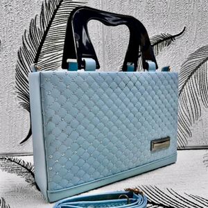 New Beautiful Handbag $ Slingbag