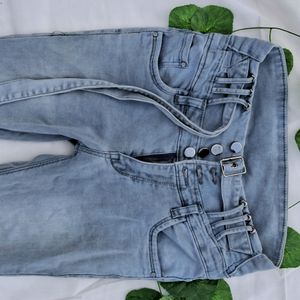 High Waisted Jeans