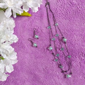 🎉Blue 🌸Flower Chain With Earings