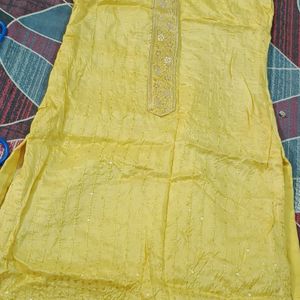 Kurta Set With Dupatta