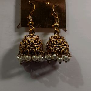 Oxidise Earring With Moti Latkan