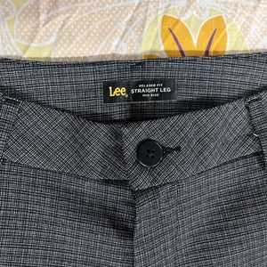 Wrinkle Free Mid Rise Checks Pant