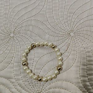 Pearl Bracelet