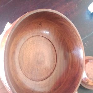 Set Of Wooden Bowl.