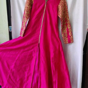 magenta  Ethnic Gowns