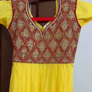 Soft Net Anarkali Top With Dupatta