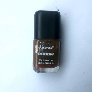 Fashion Colour Nail Paint In Coin