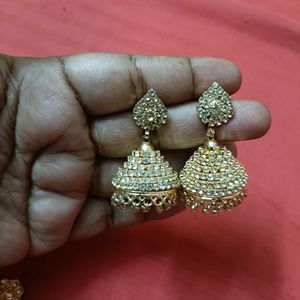 Golden &White Stone Earrings