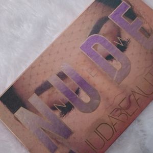 Hudabeauty Nude Eyeshadow Palette