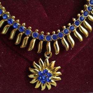 Royal Blue Stone Necklace With Ear Rings