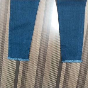 Q-90 Size 28 Slim Fit Women Denim Jeans