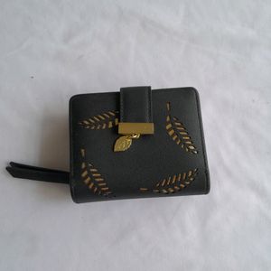 Black Casual Wallet (Women's)