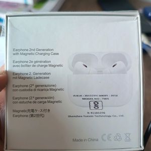 Apple 2nd Generation Airpods