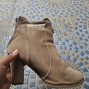 Tan Boots