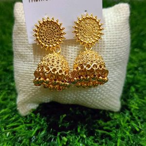 Golden Jhumka