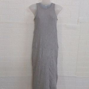 BACK SLIT GREY DRESS