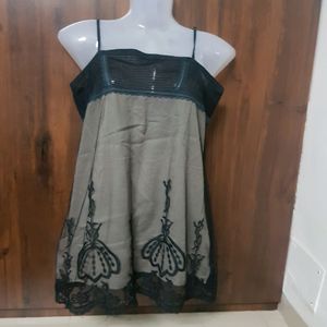 Zara Brand Top With Lining At Reduced Price.