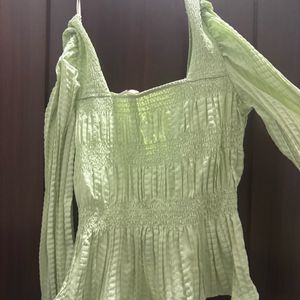 Green Kazo Top In  Very Good Condition