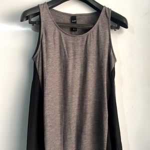 Grey Sleeveless Casual Top