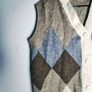 Argyle Pattern Button Front Vest Cardigan