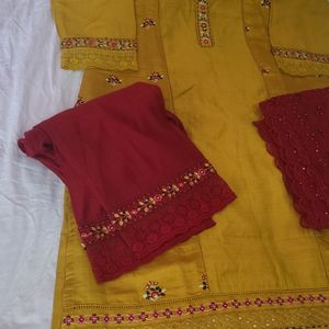 Beautiful Yellow Suit With Organza Dupatta