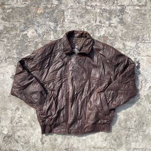 DARK BROWN LEATHER JACKET