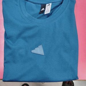 Adidas Tshirts XL Size