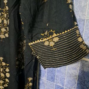 Black Kurti With Gotapatti  And Katha Work