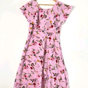 PINK FLORAL PRINTED DRESSES