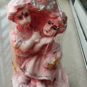 A Bright Pink Couple Statue