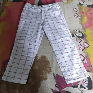 Stylish Kids Cotton White Check Pant for Boys