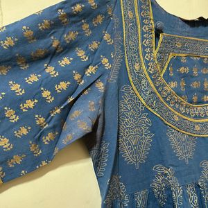 Full Flair Blue Printed Kurtha