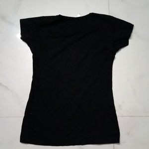 T-shirt In Good Condition