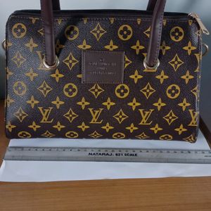 Lv Print Inspired Handbag+ Sling Belt 🆕