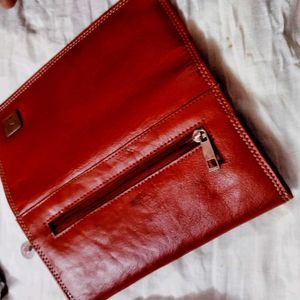 Women Trendy Maroon Genuine Leathe Hand Purse