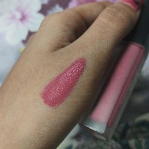 Matte Finish Pink Liquid Lipstick (Matte)