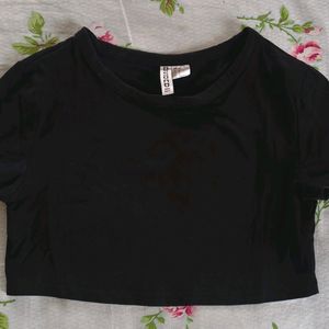 H&M Black Crop Top