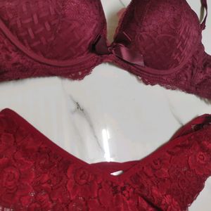 Spotlight Bra Penty Set