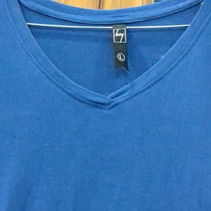 Tshirt Solid Blue Colour