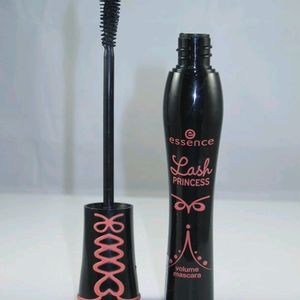 Viral Pinterest Mascara