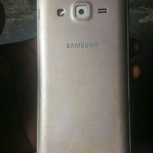 Samsung J 2