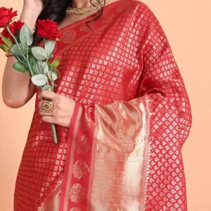 Ethnic Motifs Woven Design Zari Saree