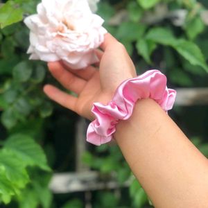 4 Scrunchies Combo Pack