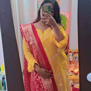 Yellow Kurta With Zari Plazo And Banarasi Dupptta